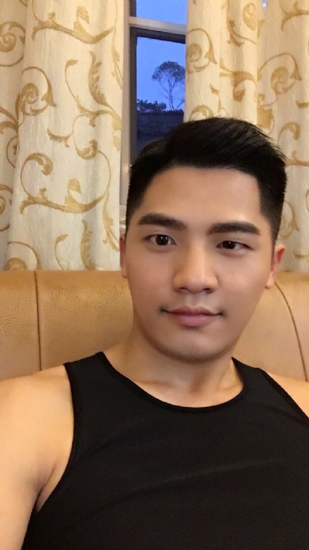 牧遥的第一张照片--大连相亲服务中心