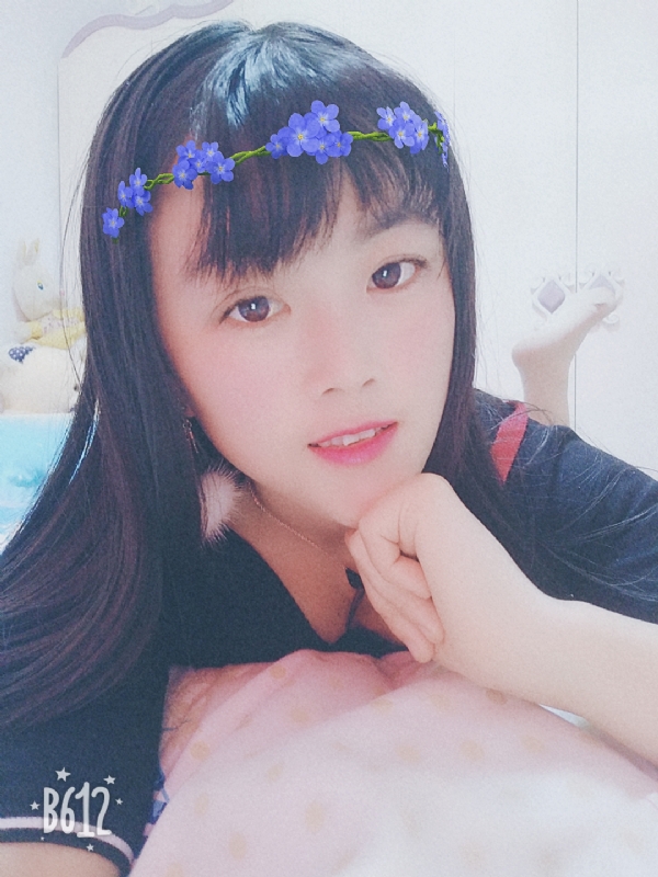 冷暖自知的第一张照片--大连相亲服务中心