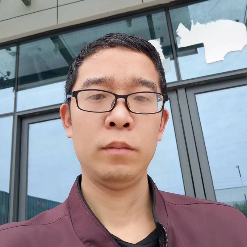 眼镜的第一张照片--大连相亲服务中心