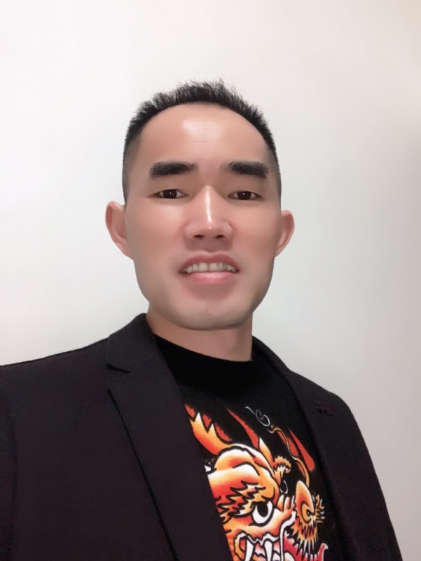 遇上对的人的第一张照片--大连相亲服务中心