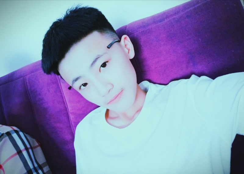 孤城浪子的第一张照片--大连相亲服务中心