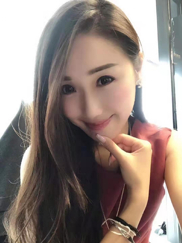 彩蝶的第一张照片--大连相亲服务中心