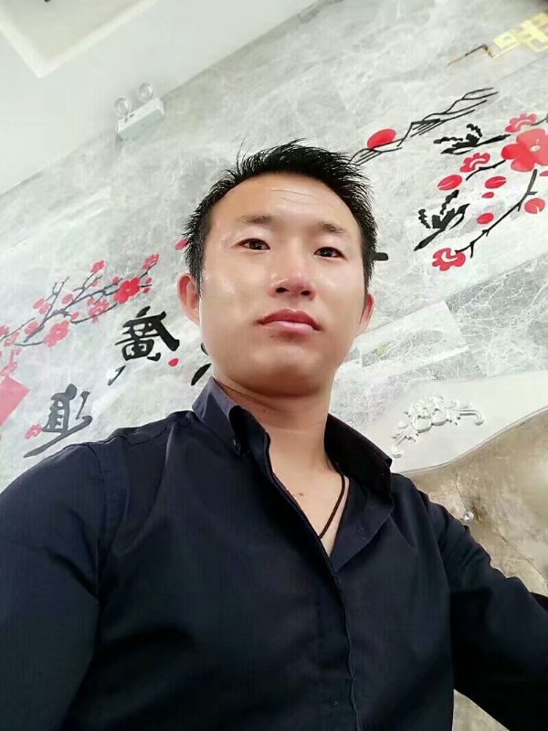 系咯在的第二张照片--大连相亲服务中心