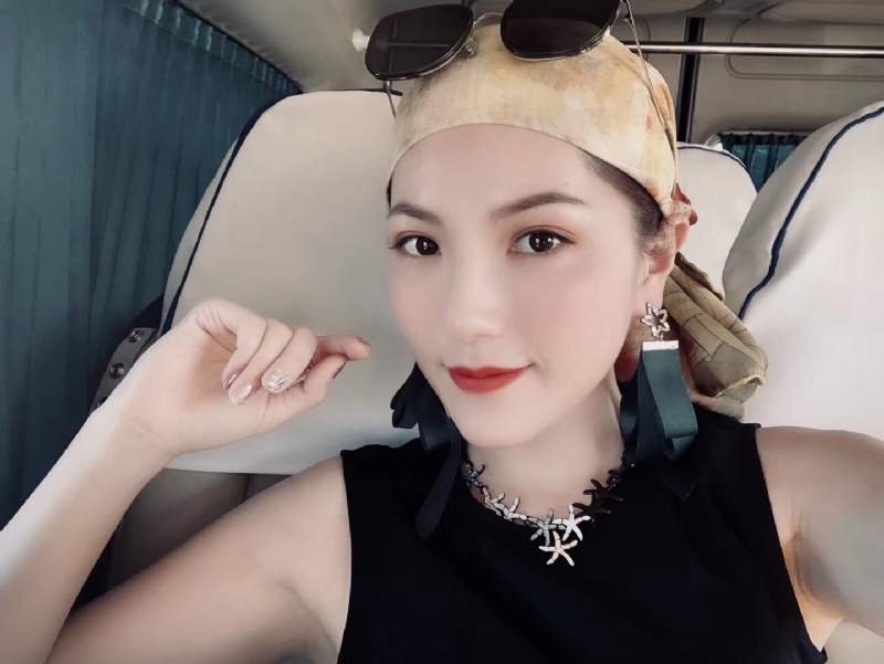 Yulili的第一张照片--大连相亲服务中心