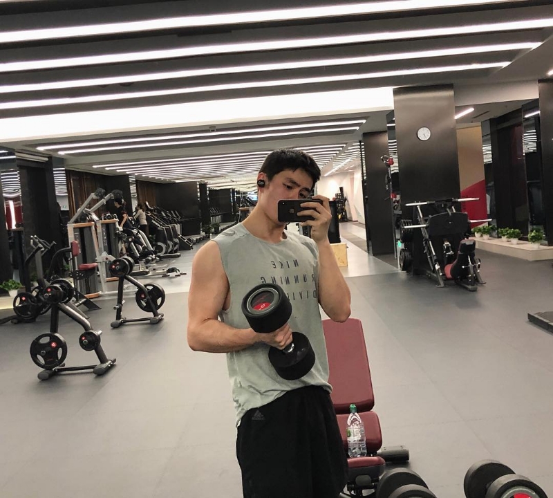 深海的第一张照片--大连相亲服务中心