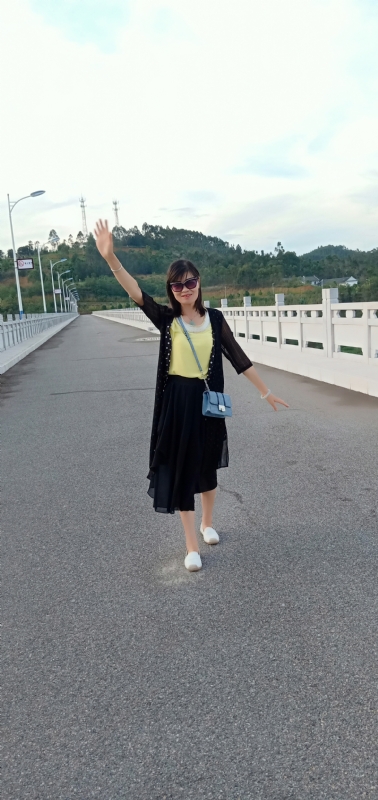 执念的第一张照片--大连相亲服务中心