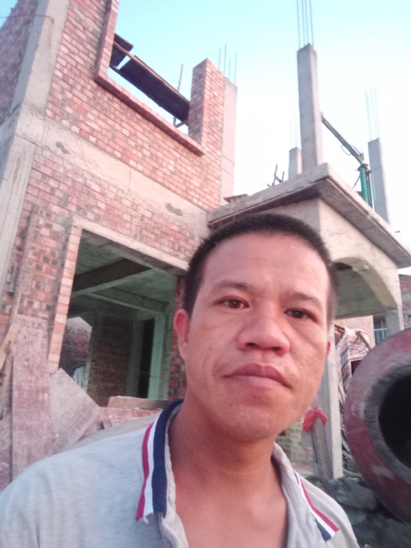 浅笑的第二张照片--大连相亲服务中心