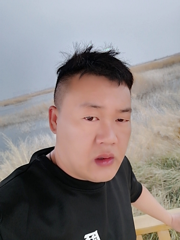 沐歌的第一张照片--大连相亲服务中心