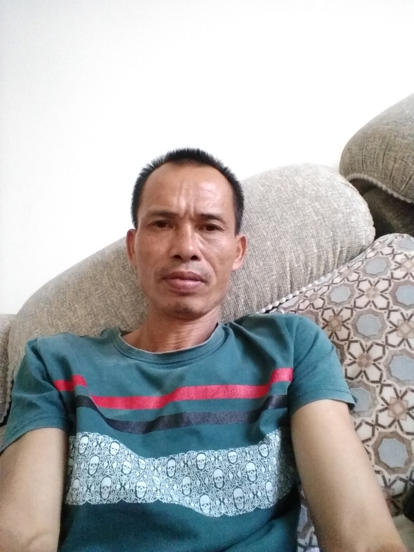 尘陌的第一张照片--大连相亲服务中心