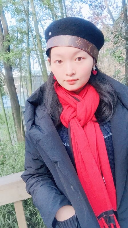 风中百合的第一张照片--大连相亲服务中心