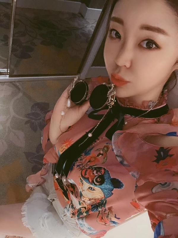 刚刚好的第五张照片--大连相亲服务中心