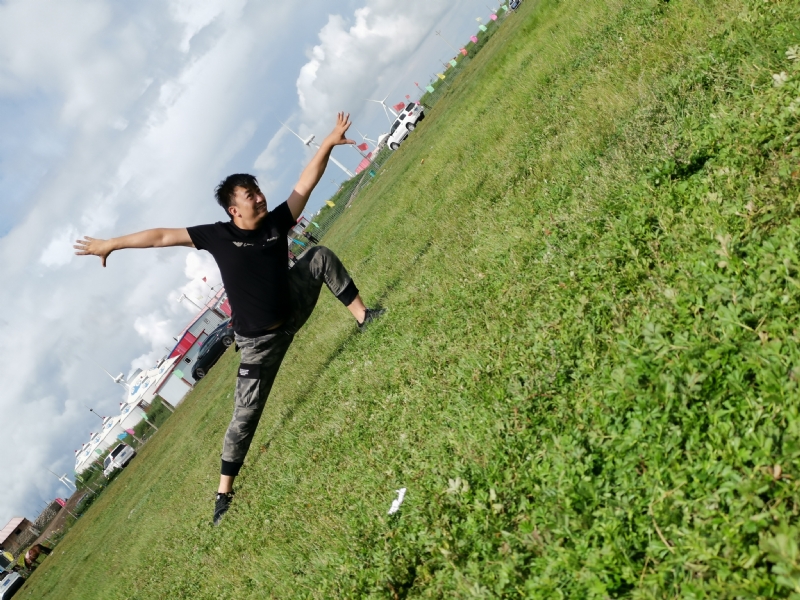 舞者的第一张照片--大连相亲服务中心