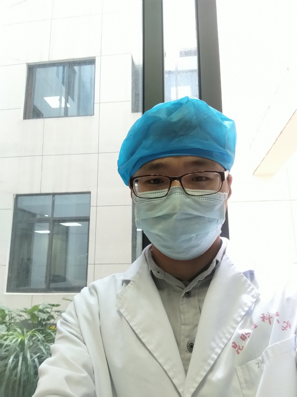 口腔小医生的第一张照片--大连相亲服务中心