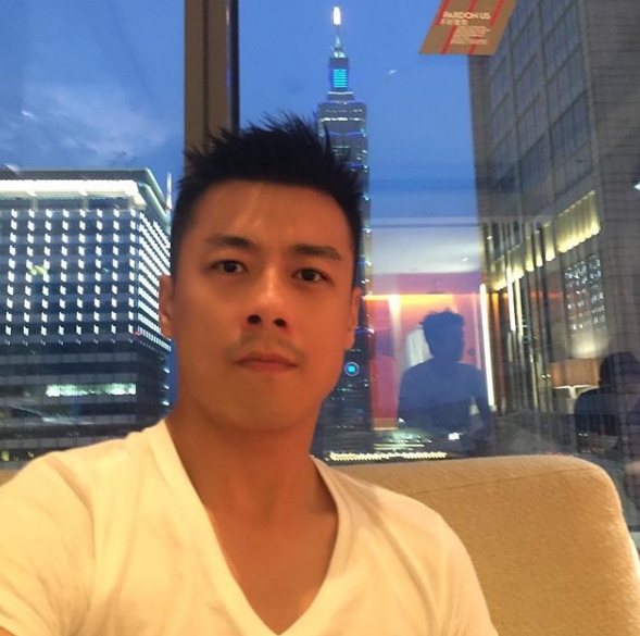 zhanglun的第一张照片--大连相亲服务中心