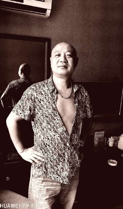 该谁是谁的第一张照片--大连相亲服务中心