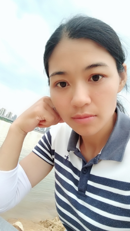 梅子的第一张照片--大连相亲服务中心