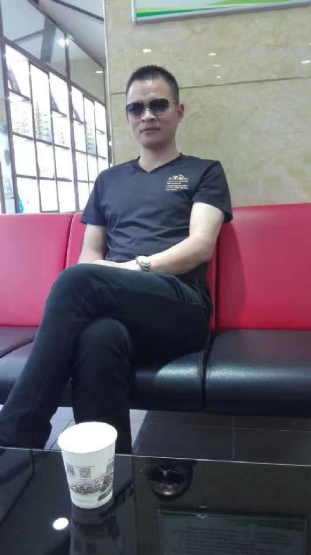 珍惜的第一张照片--大连相亲服务中心