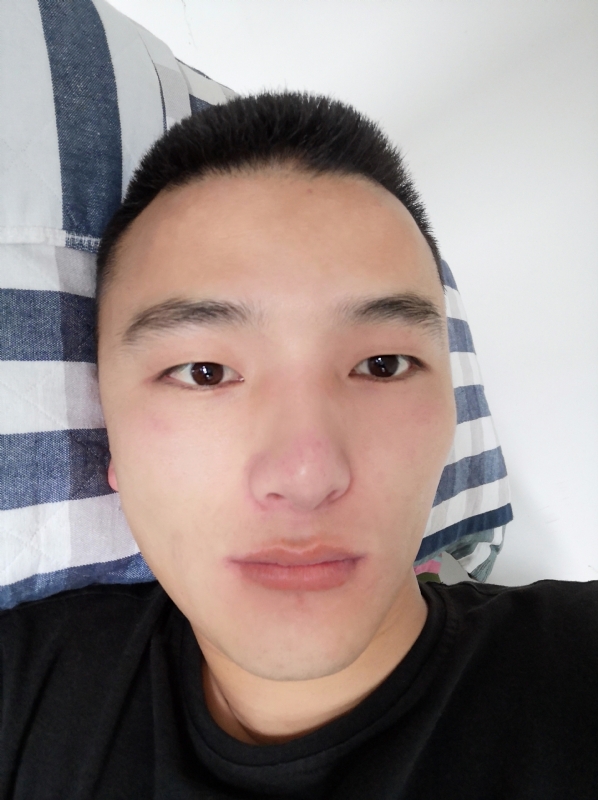 诚信交友的第一张照片--大连相亲服务中心