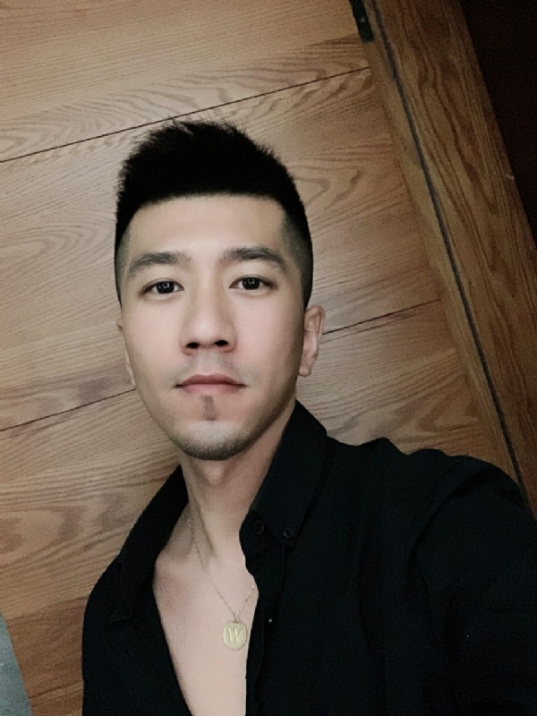 佳佳的第一张照片--大连相亲服务中心