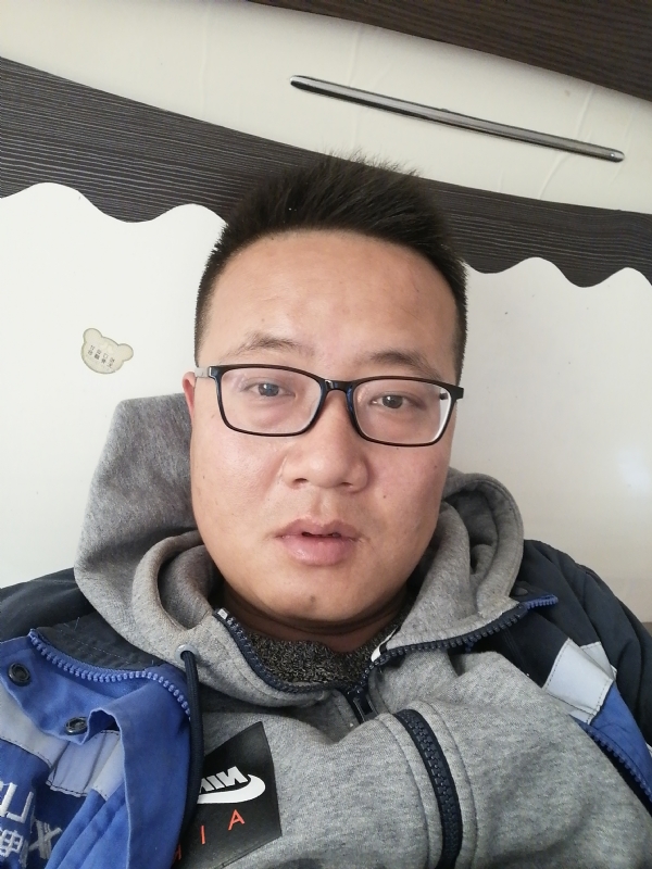 一个人一座城的第一张照片--大连相亲服务中心