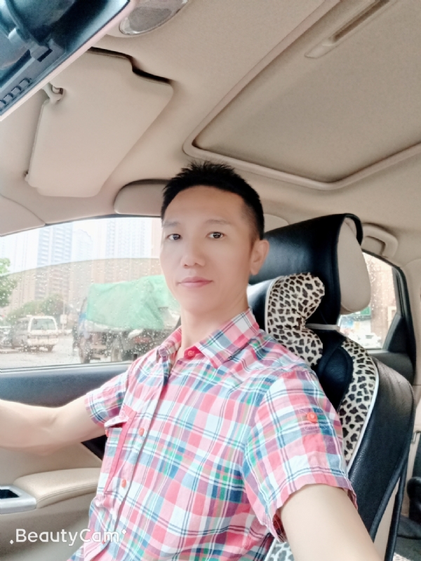 东方的第一张照片--大连相亲服务中心