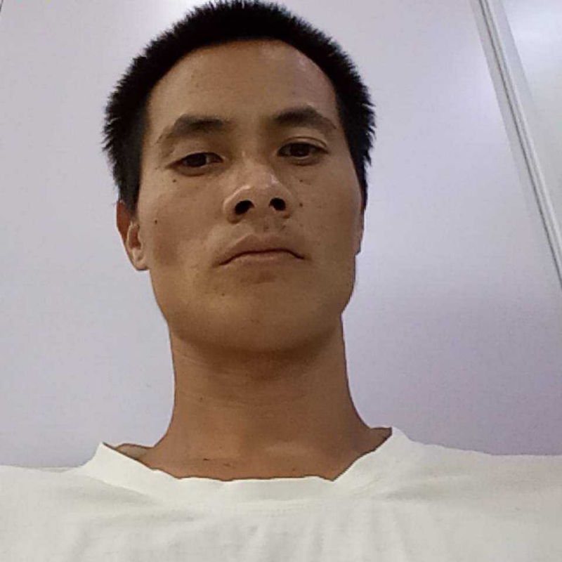 孤独的第一张照片--大连相亲服务中心