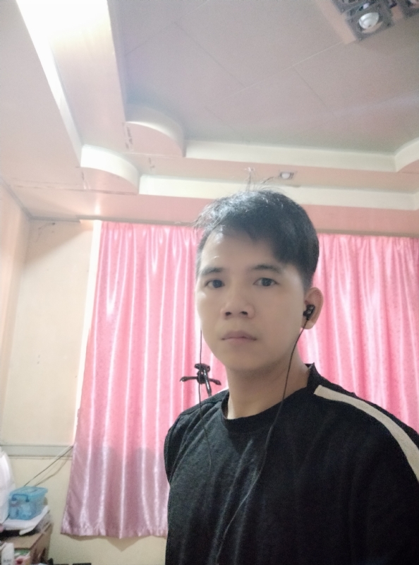 三月天的第一张照片--大连相亲服务中心