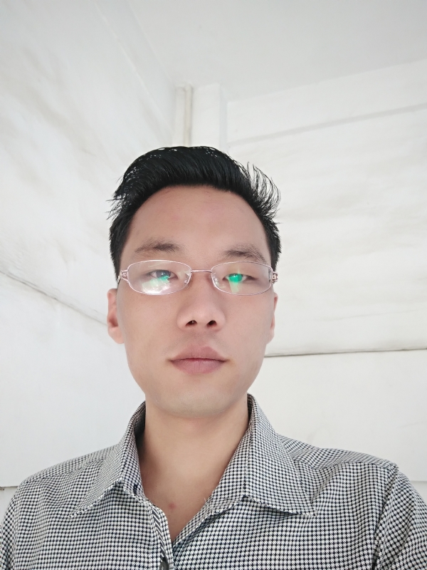 心随意动的第一张照片--大连相亲服务中心