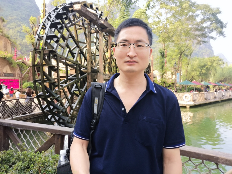 一笑而过的第一张照片--大连相亲服务中心