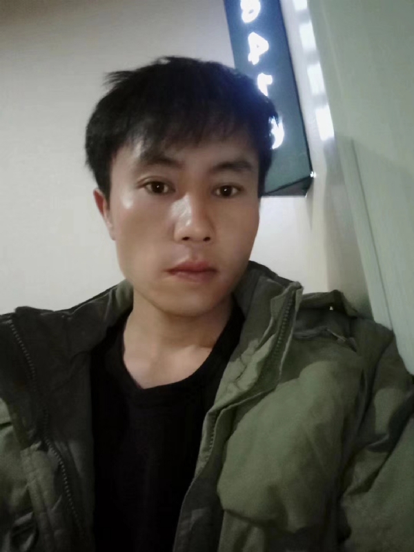 槑头槑脑的第一张照片--大连相亲服务中心