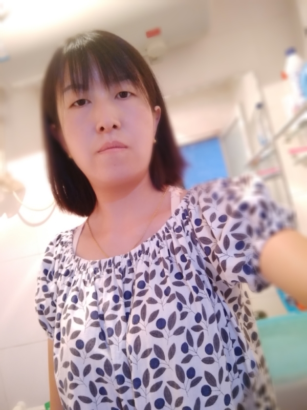 芬儿的第一张照片--大连相亲服务中心