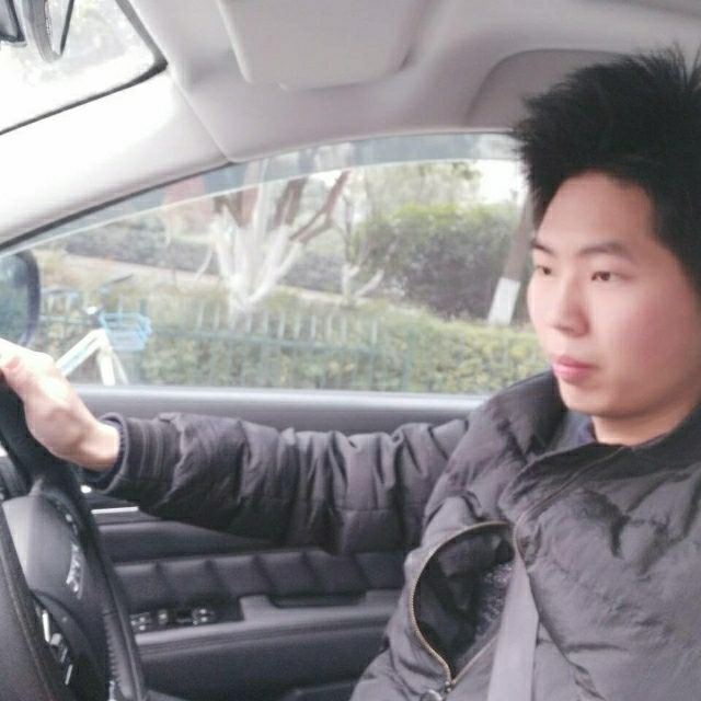 郑小五的第二张照片--大连相亲服务中心