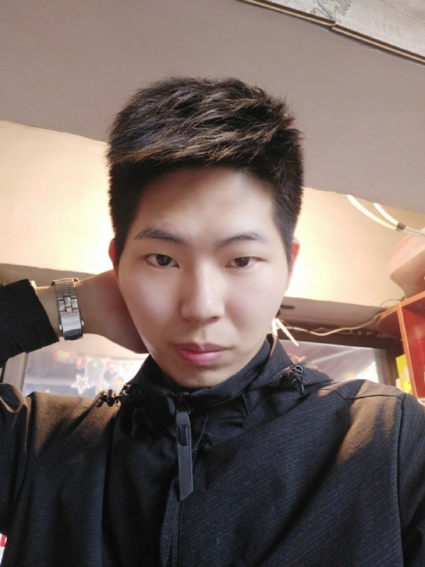 郑小五的第三张照片--大连相亲服务中心