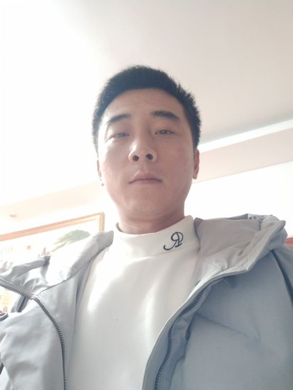 走进来的第一张照片--大连相亲服务中心