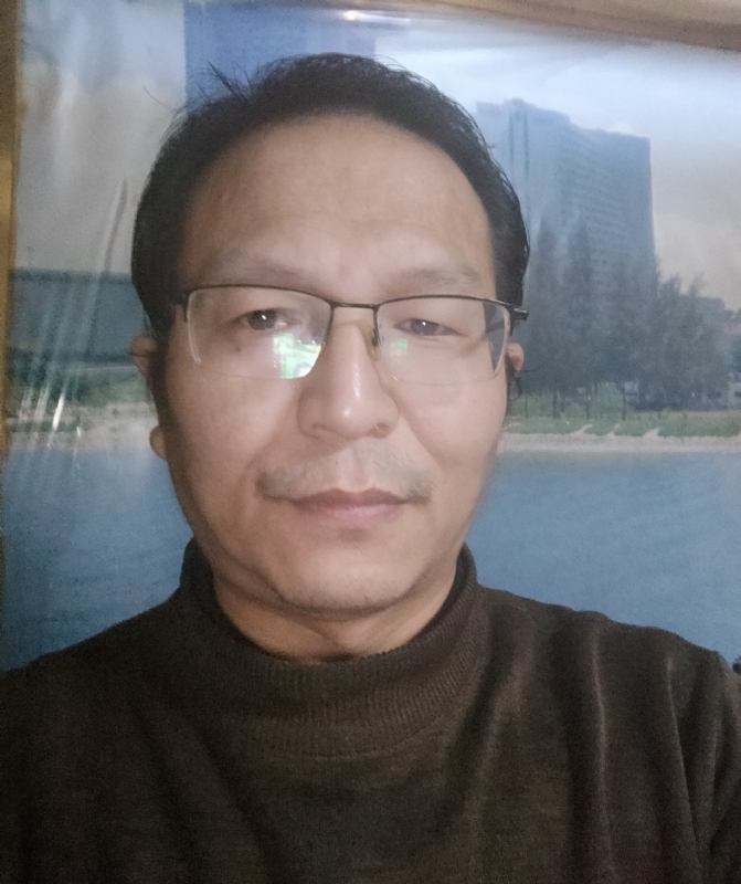 小草的第一张照片--大连相亲服务中心