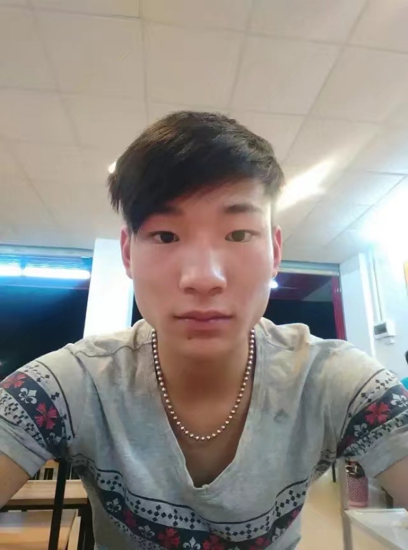 放飞的第一张照片--大连相亲服务中心