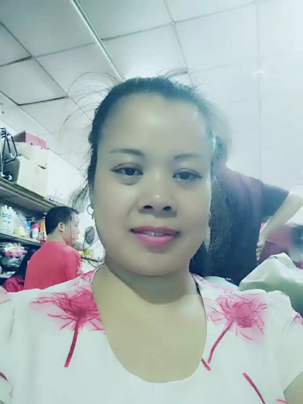 把自己当宝贝的第一张照片--大连相亲服务中心