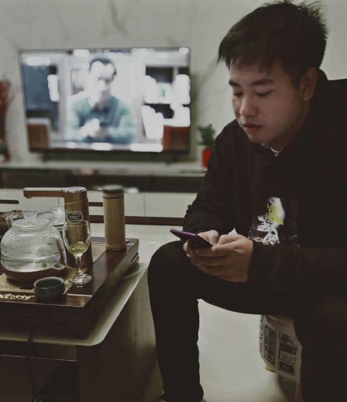 嗯今年能脱单吗的第一张照片--大连相亲服务中心