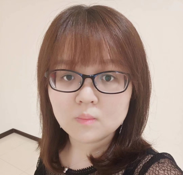 lily的第一张照片--大连相亲服务中心