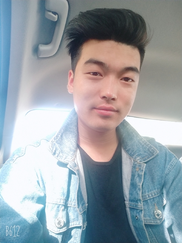 吉吉国王的第一张照片--大连相亲服务中心