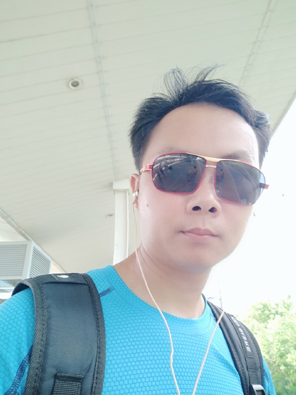 八九不离十的第一张照片--大连相亲服务中心