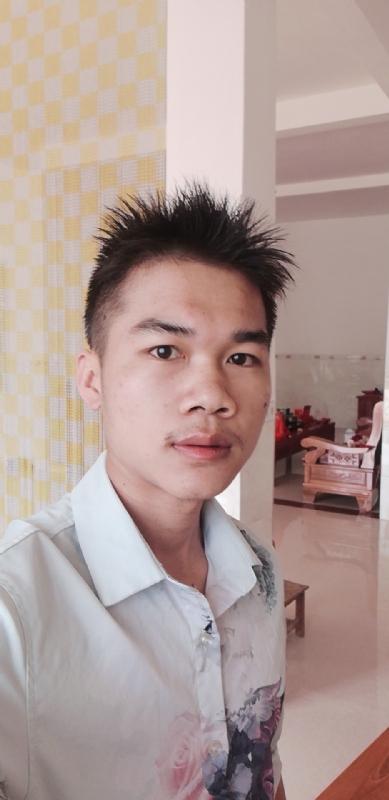 落叶知秋的第一张照片--大连相亲服务中心