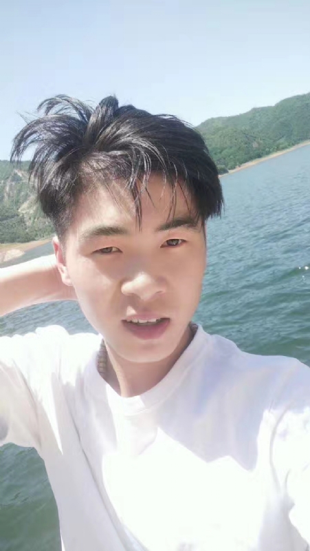 何谈归途的第一张照片--大连相亲服务中心