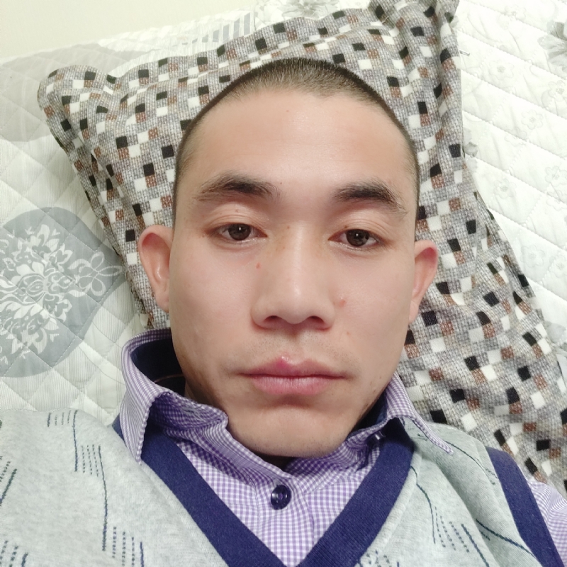 龙飞的第一张照片--大连相亲服务中心