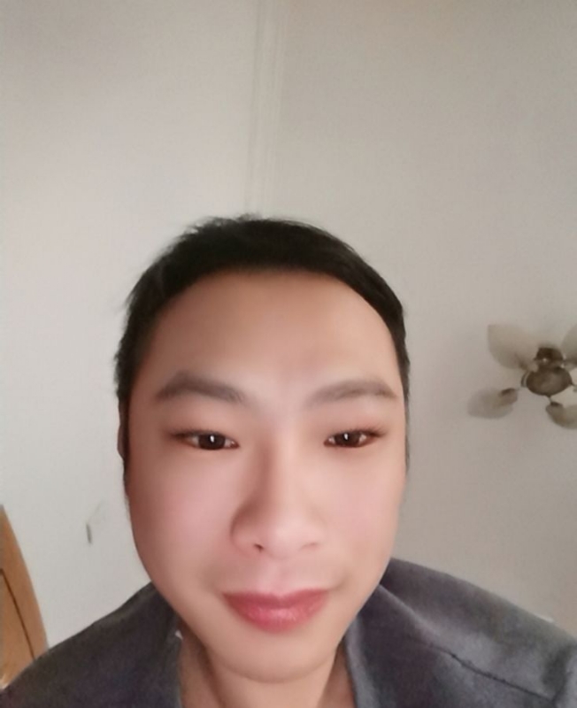 陈峰的第一张照片--大连相亲服务中心