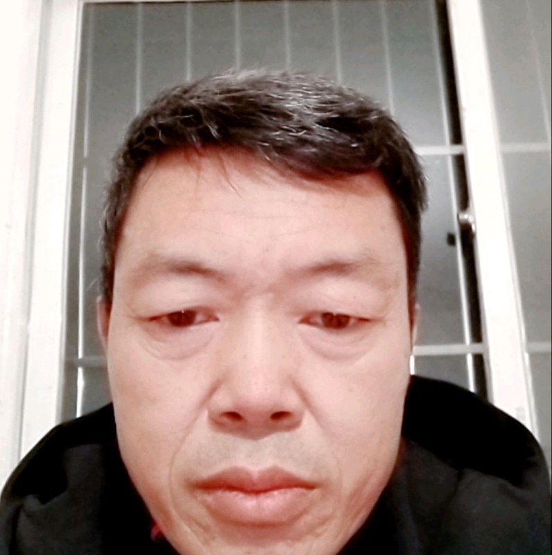 心静的第一张照片--大连相亲服务中心