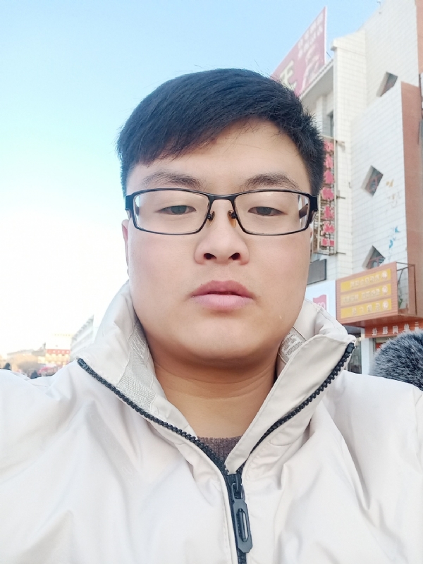 执子之手与子偕老的第一张照片--大连相亲服务中心