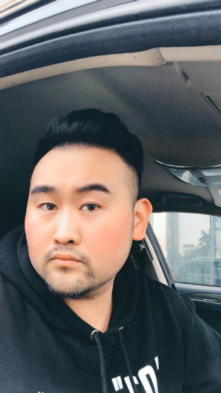 蒋不出口的第一张照片--大连相亲服务中心