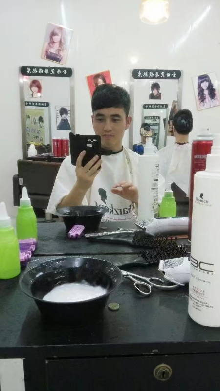 牛郎的第二张照片--大连相亲服务中心