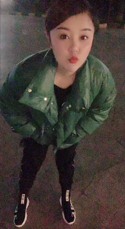 杨乔依的第一张照片--大连相亲服务中心